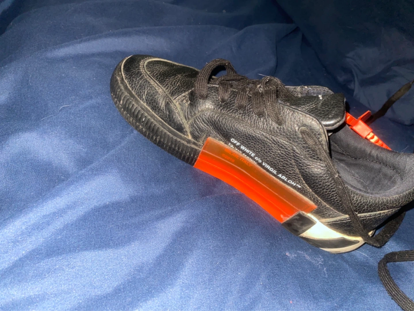OFF-WHITE c/o Virgil Abloh black Low Top Sneakers W omen’s 6.5–7 - photo 3
