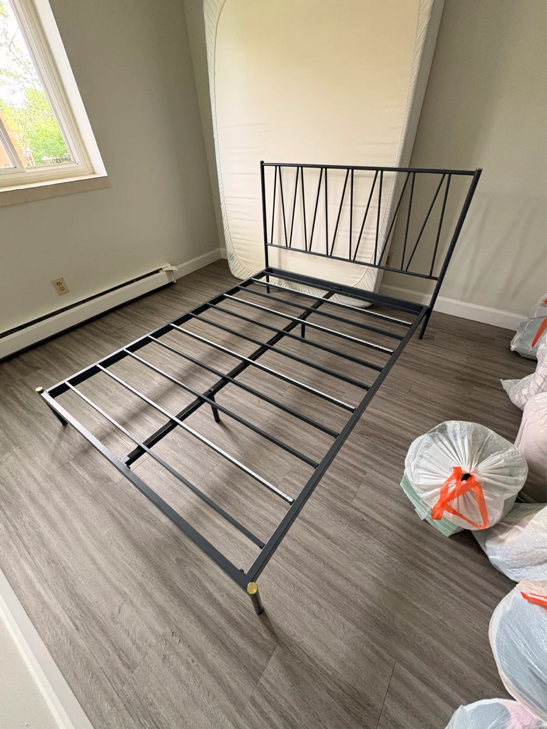 Black Metal Bed Frame with Headboard - photo 5