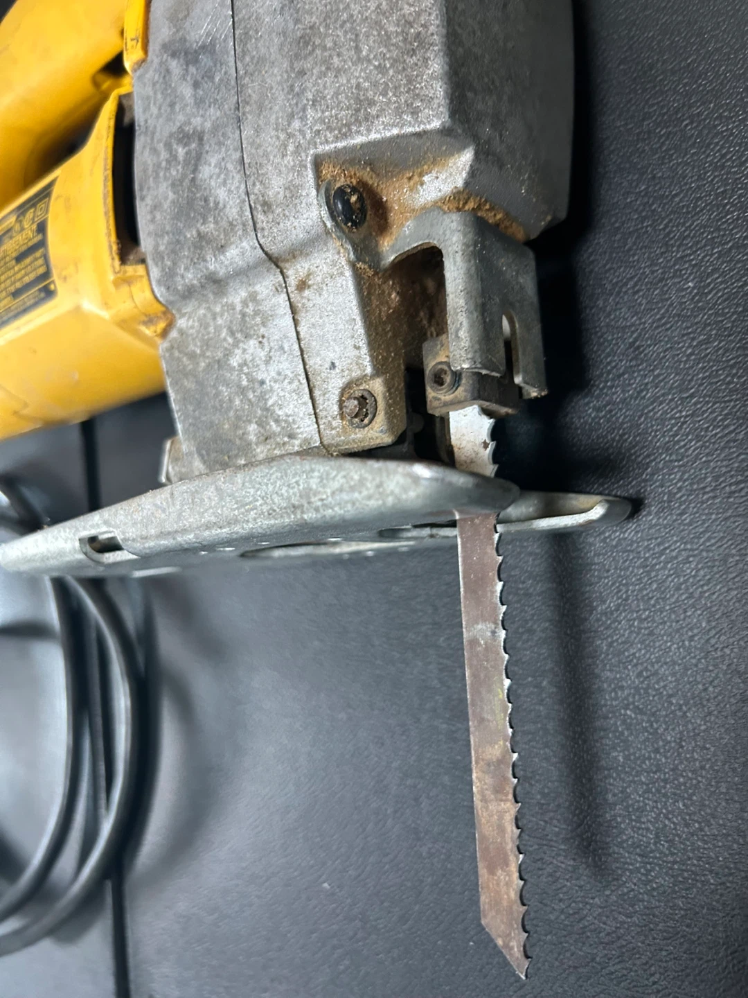 DeWalt DW313 Jigsaw - photo 4