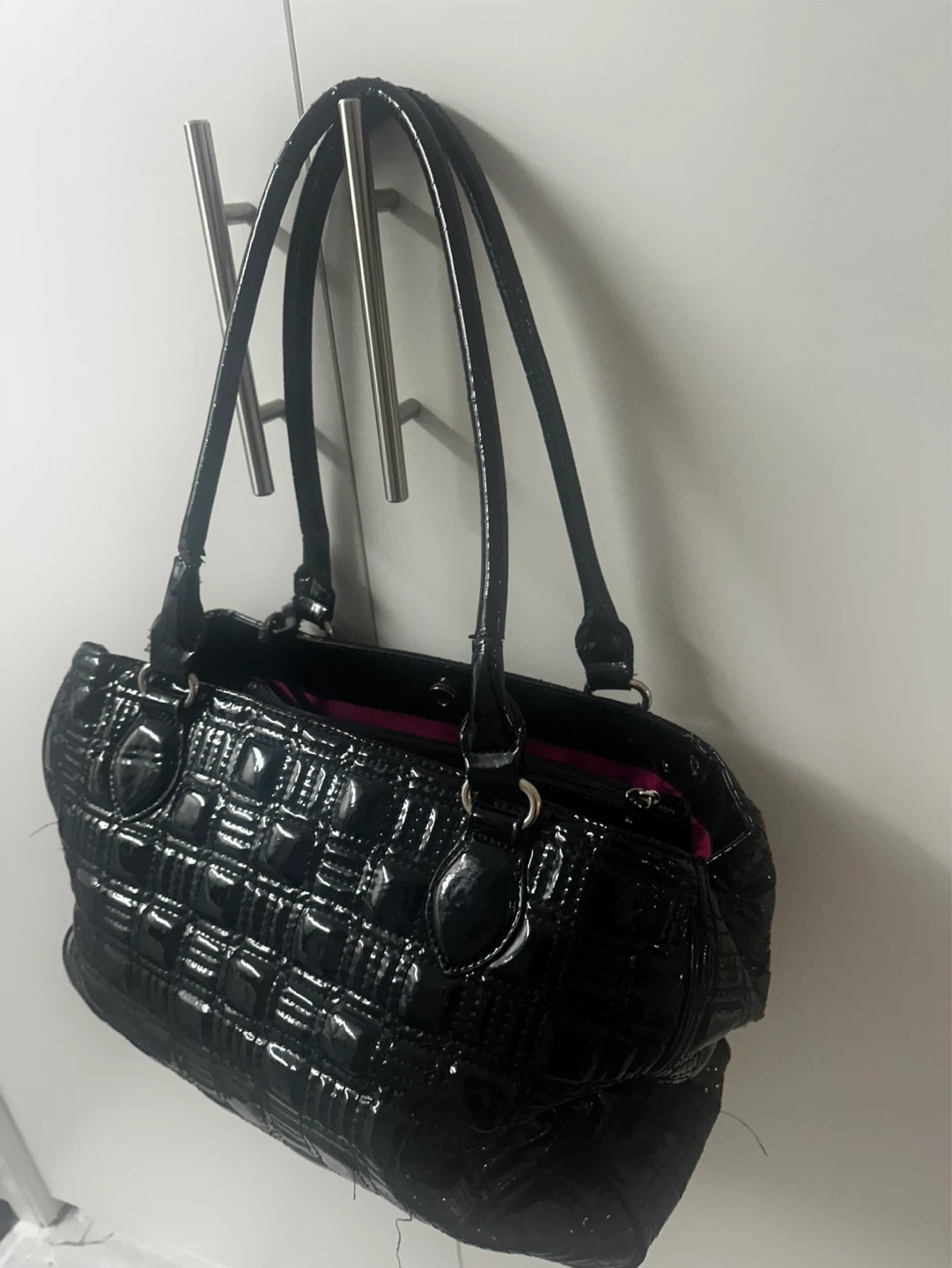 y2k nine west Black Patent Quilted Tote Handbag - photo 2