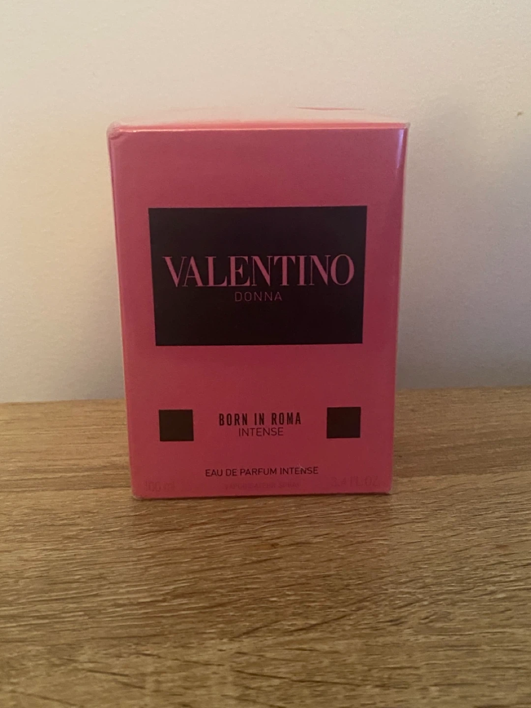 Valentino Donna Born In Roma Intense Eau de Parfum 100ml