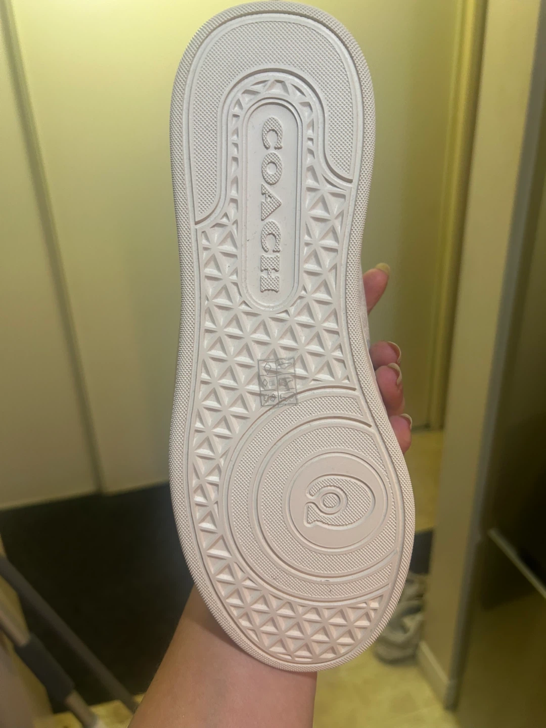 Coach High Line Sig CC Sneakers - Off White - Size 8.5 - photo 2