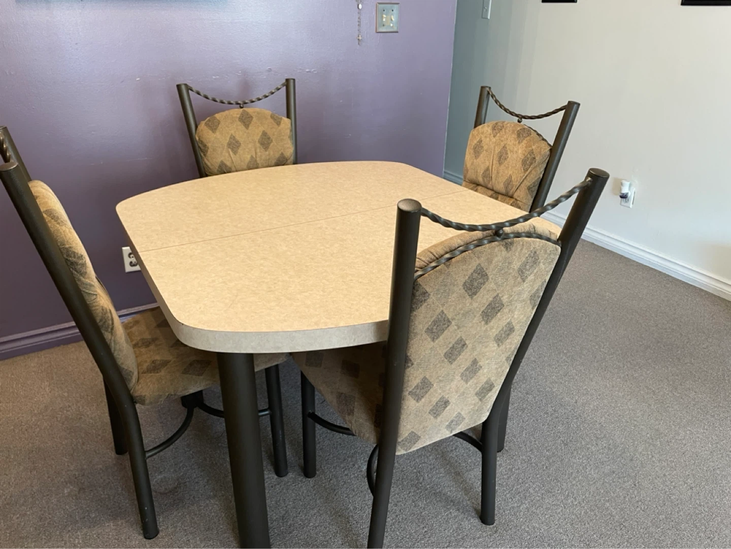 Table and four chairs dining set - photo 2