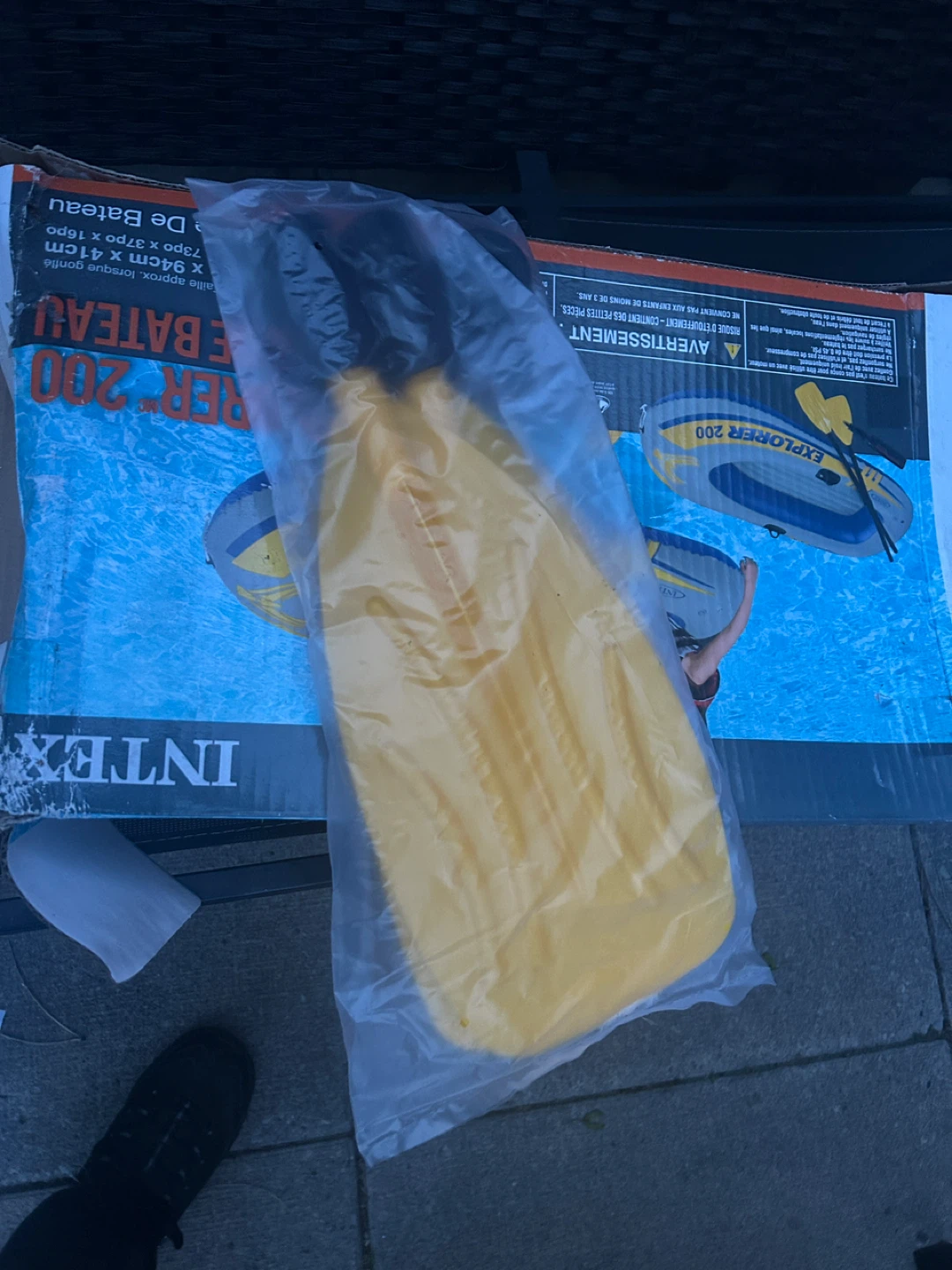 Intex Explorer 200 inflatable Boat - photo 2
