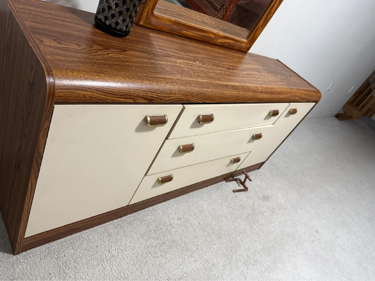 Vintage Dresser with Mirror - photo 2