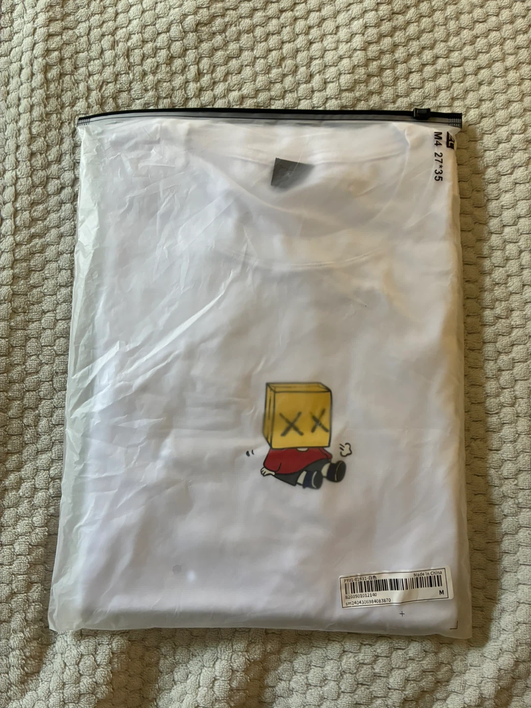 New white t-shirt - photo 2