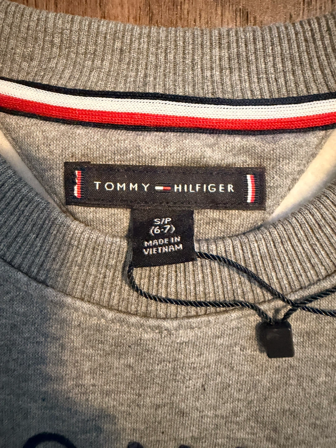 Brand New Tommy Hilfiger Grey Sweatshirt (size 6-7 kids) - photo 3