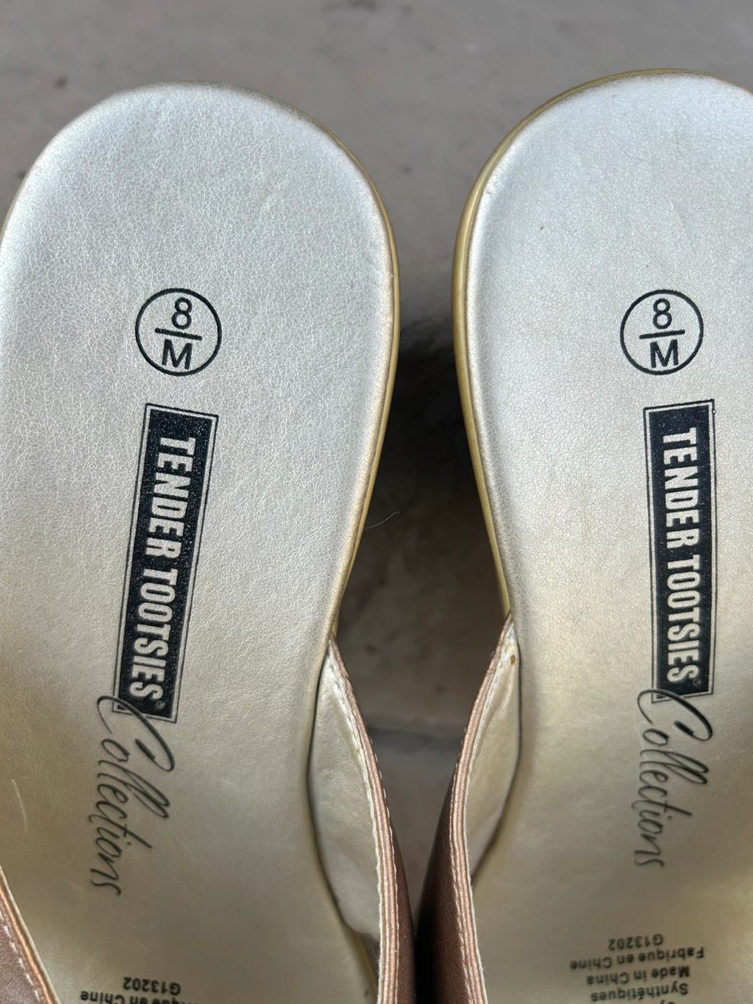 LADIES LIKE NEW SIZE 8 SHOES (SEE FULL LISTING) - photo 2