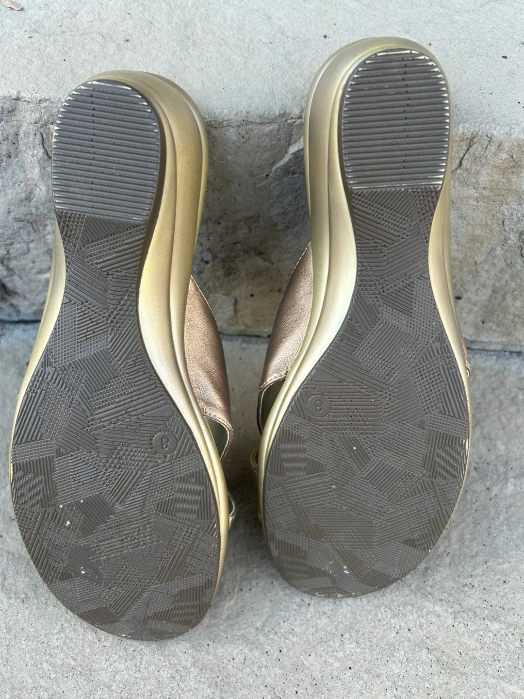 LADIES LIKE NEW SIZE 8 SHOES (SEE FULL LISTING) - photo 3