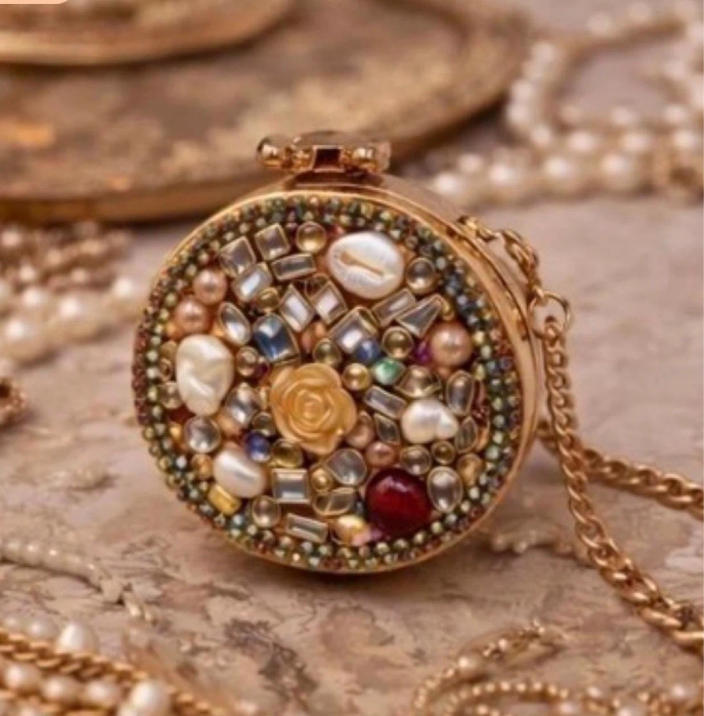 Mini clutch with ornate embellishments mini clutch - photo 2