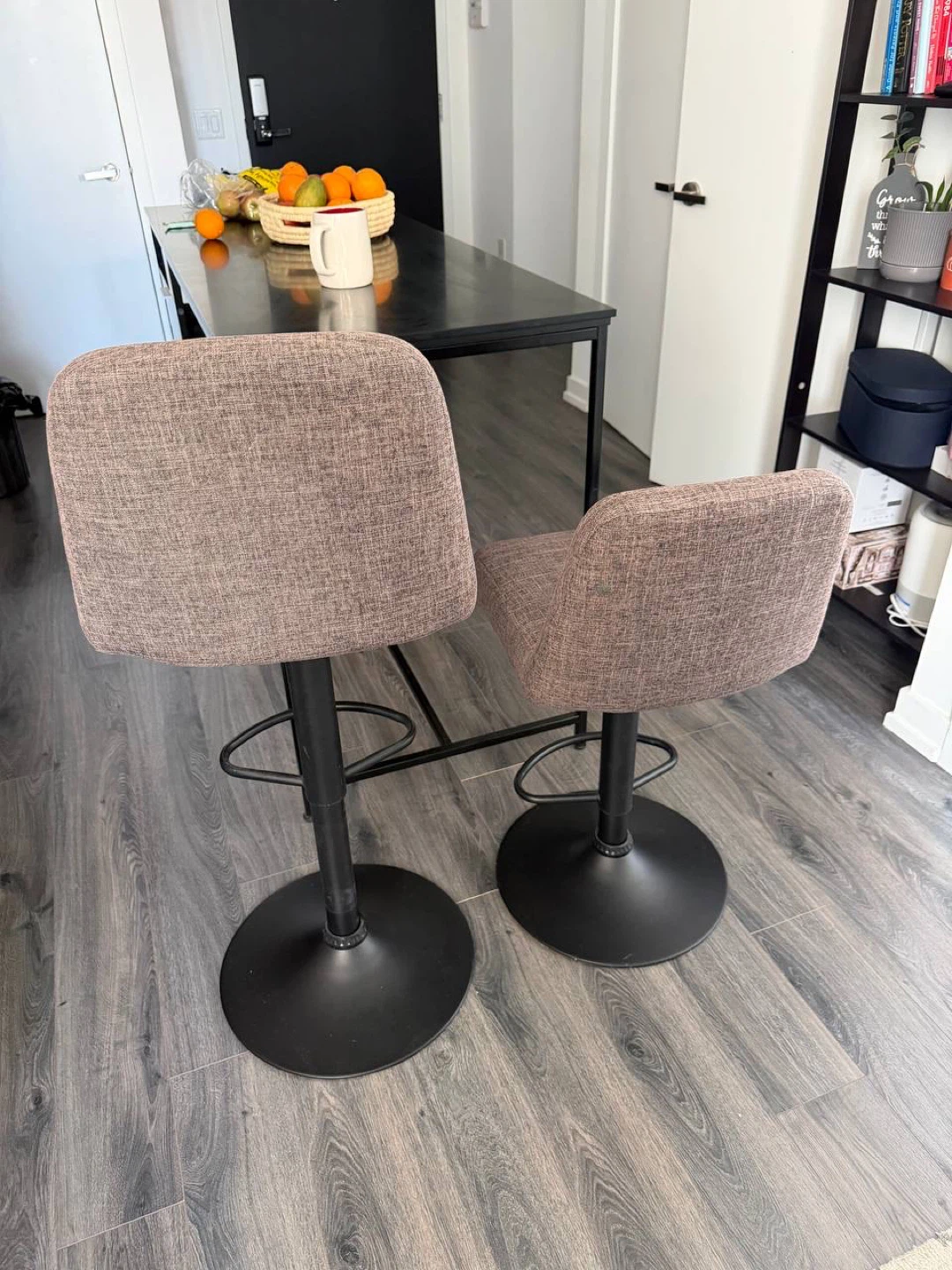 Set of 2 Adjustable Swivel Bar Stools