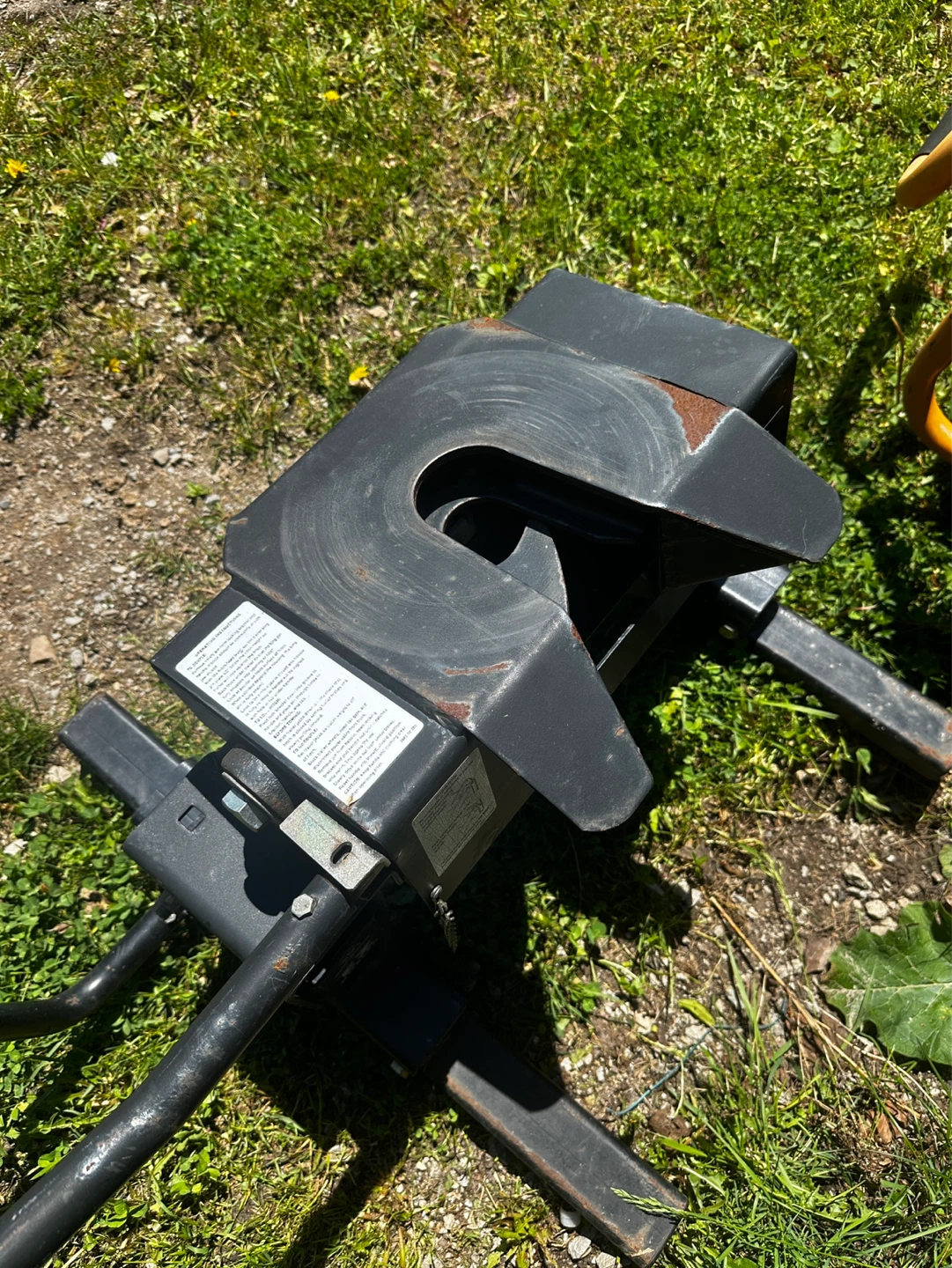 Husky 16K 5th Wheel Hitch - photo 5