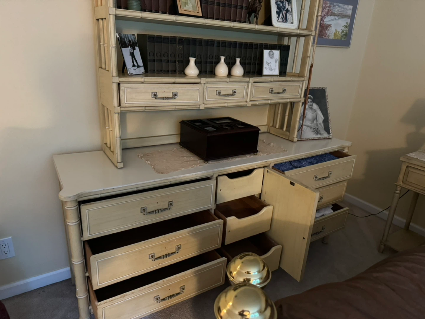 4 piece Cream Bamboo Style bedroom set with Drawers