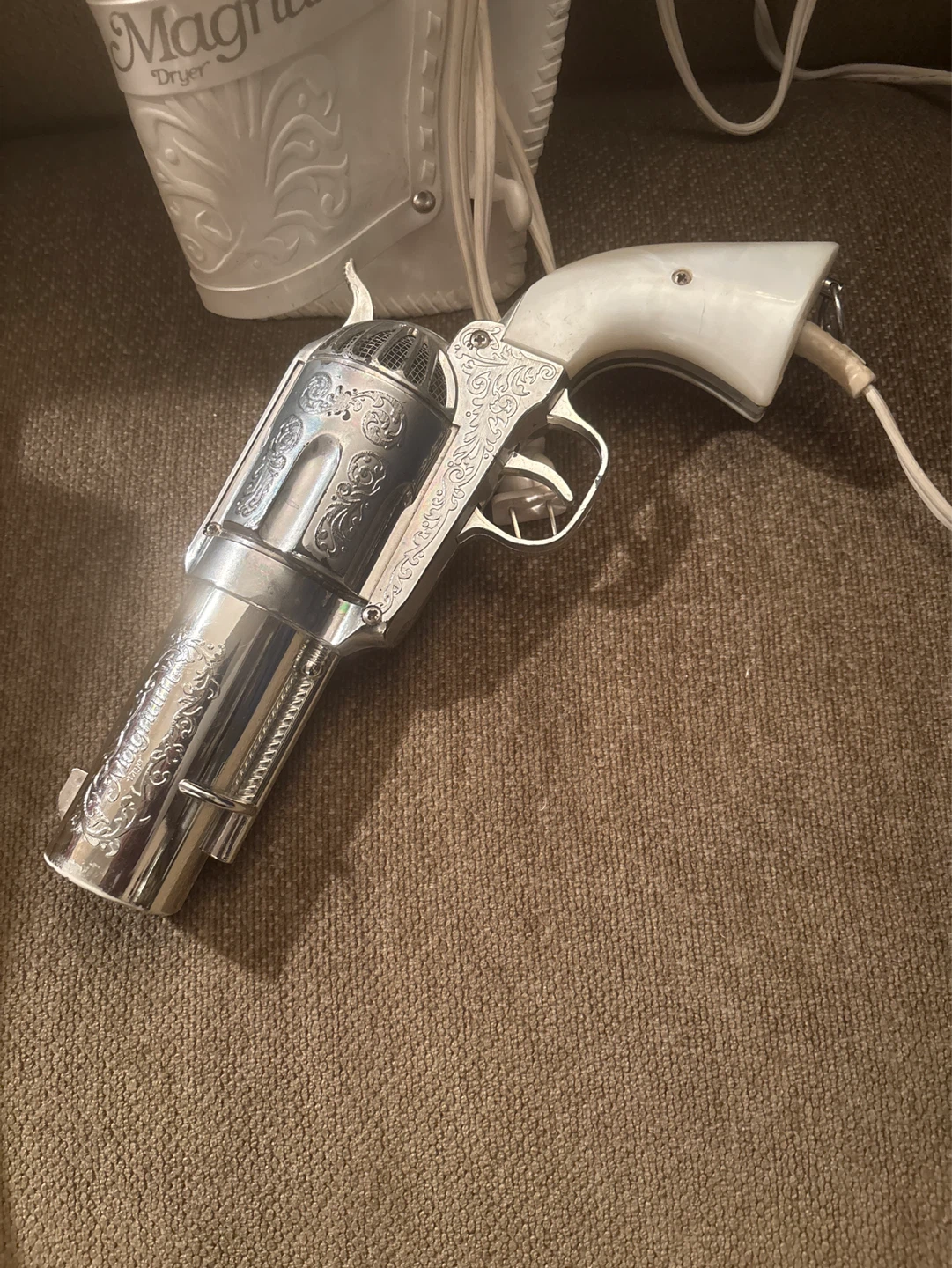 Magnum Dryer Pistol Handheld Hair Dryer with Holster - photo 2