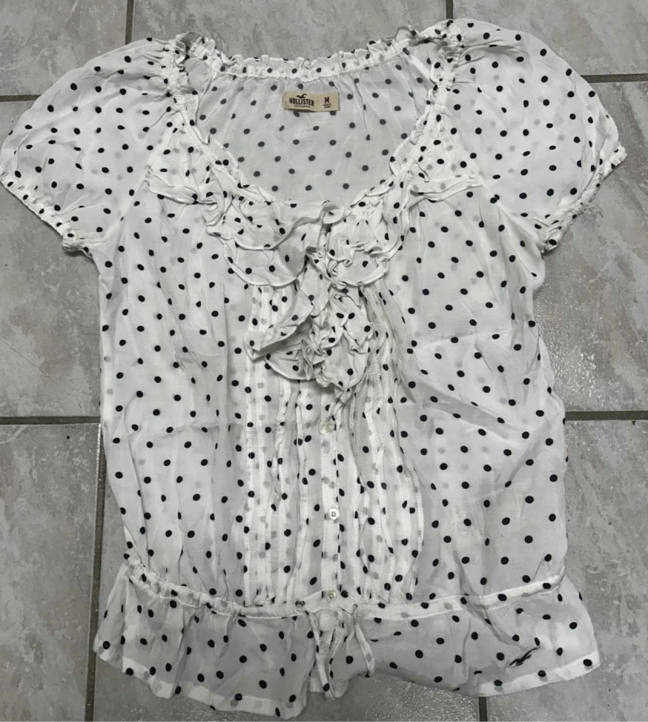 y2k Hollister Women's White Polka Dot Blouse - Size Medium
