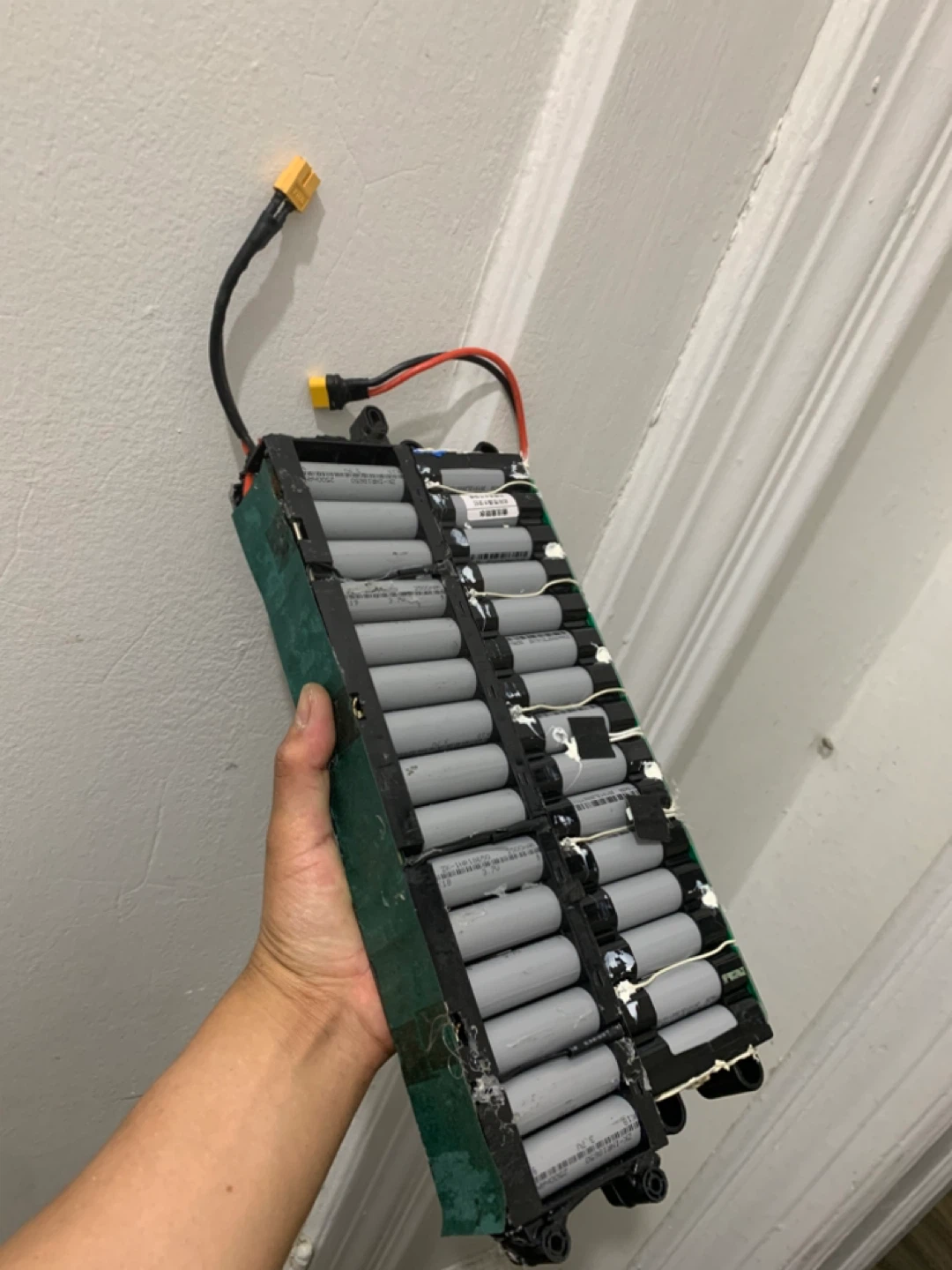 Lithium-ion Battery Pack for E-bike or Scooter - photo 2