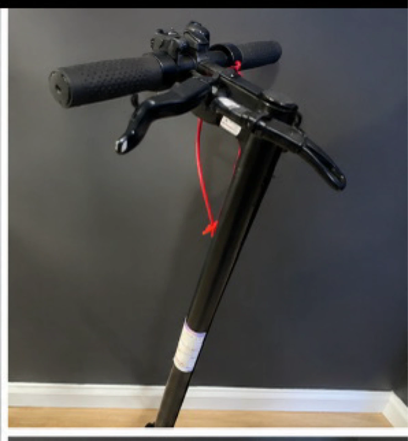 iScooter i10+ electric scooter - photo 2