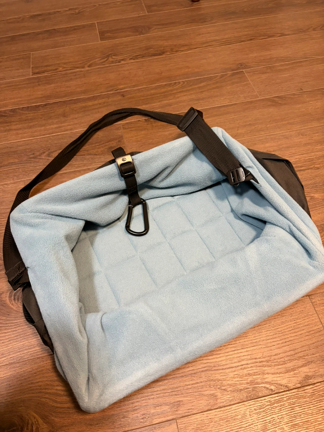LIKE NEW Kurgo Dog Booster Car Seat - photo 3