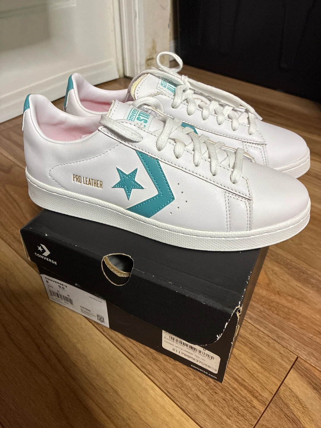 Converse Pro Leather White Teal Shoes Size 9.5