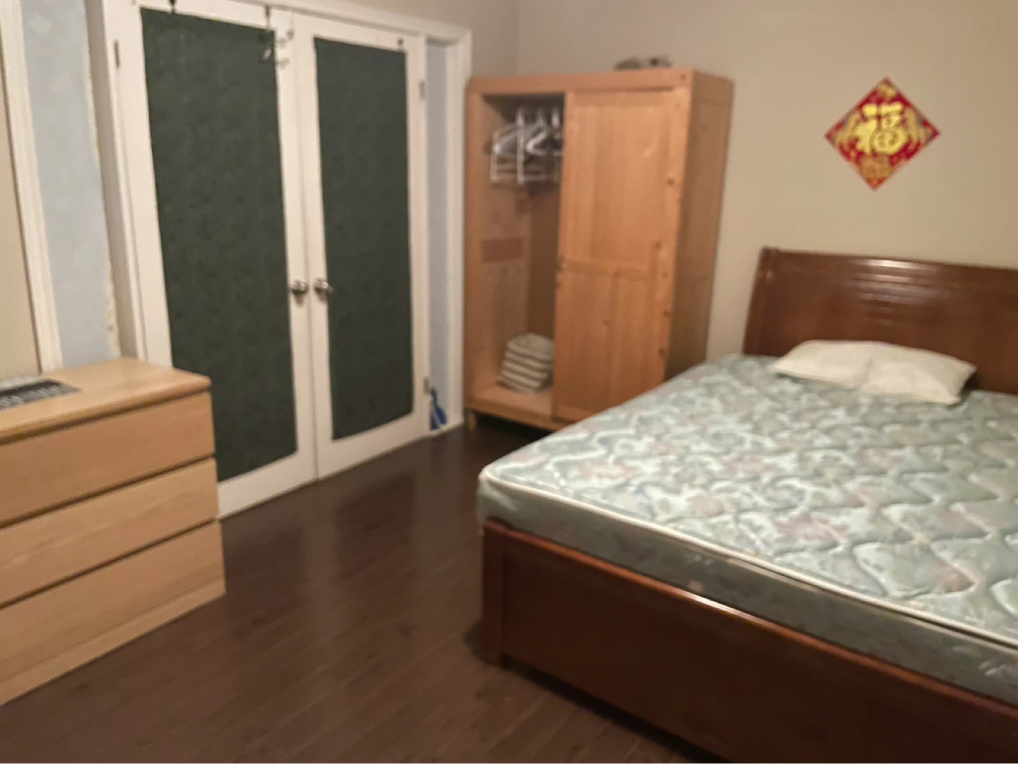 房屋出租900/month