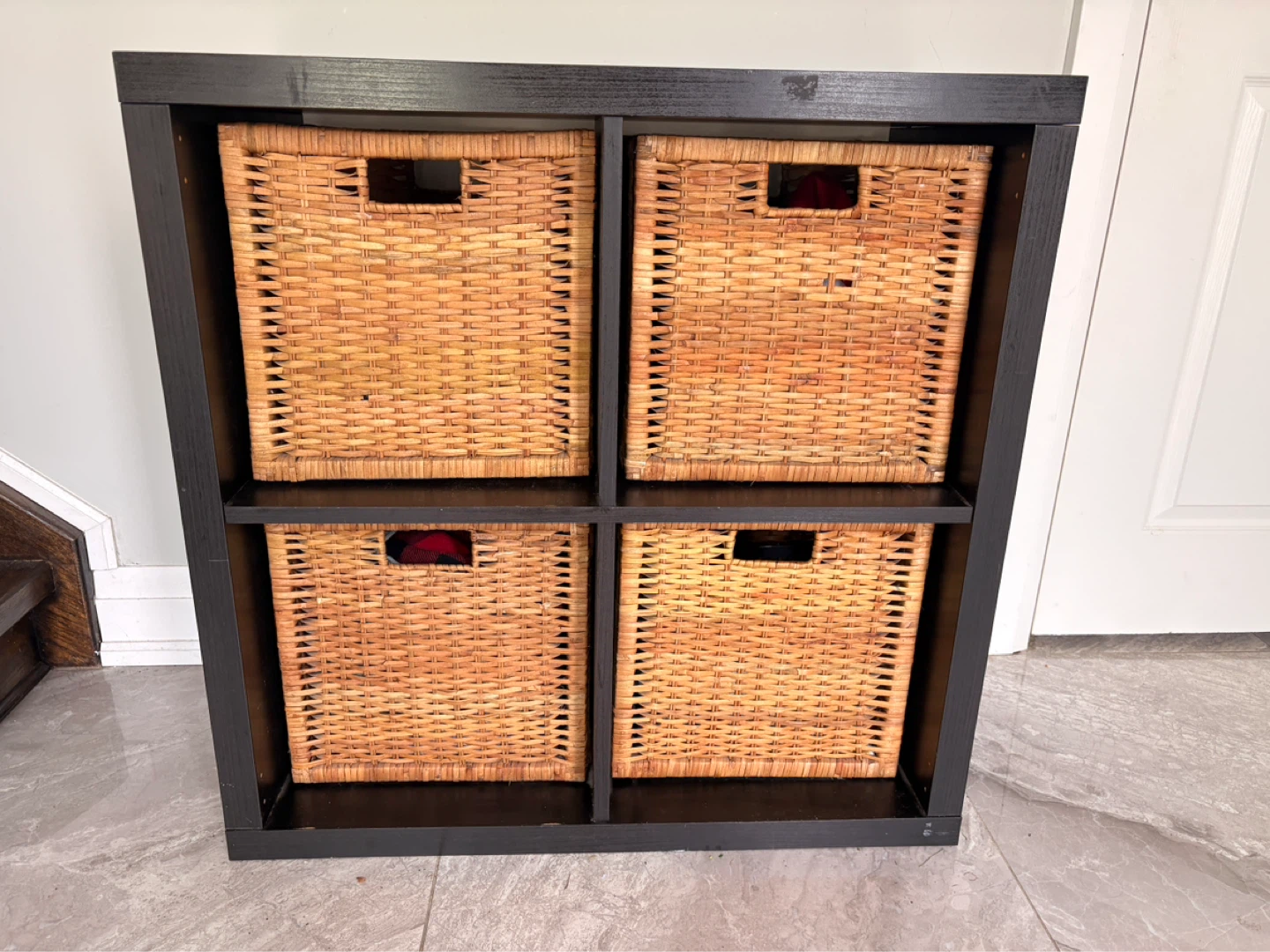 Storage Cabinet / Chest Drawers with 4 Wicker Baskets