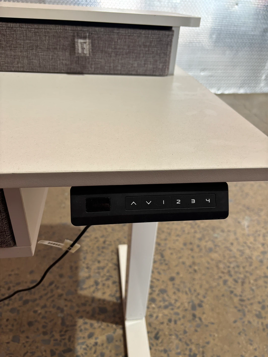 Electric. Adjustable Standing Desk with Drawers - photo 2