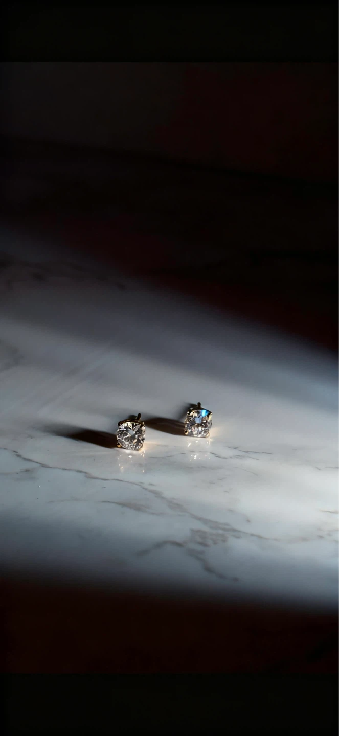 14k Yellow Gold Lab-Grown Diamond Stud Earrings (1 Carat TW)