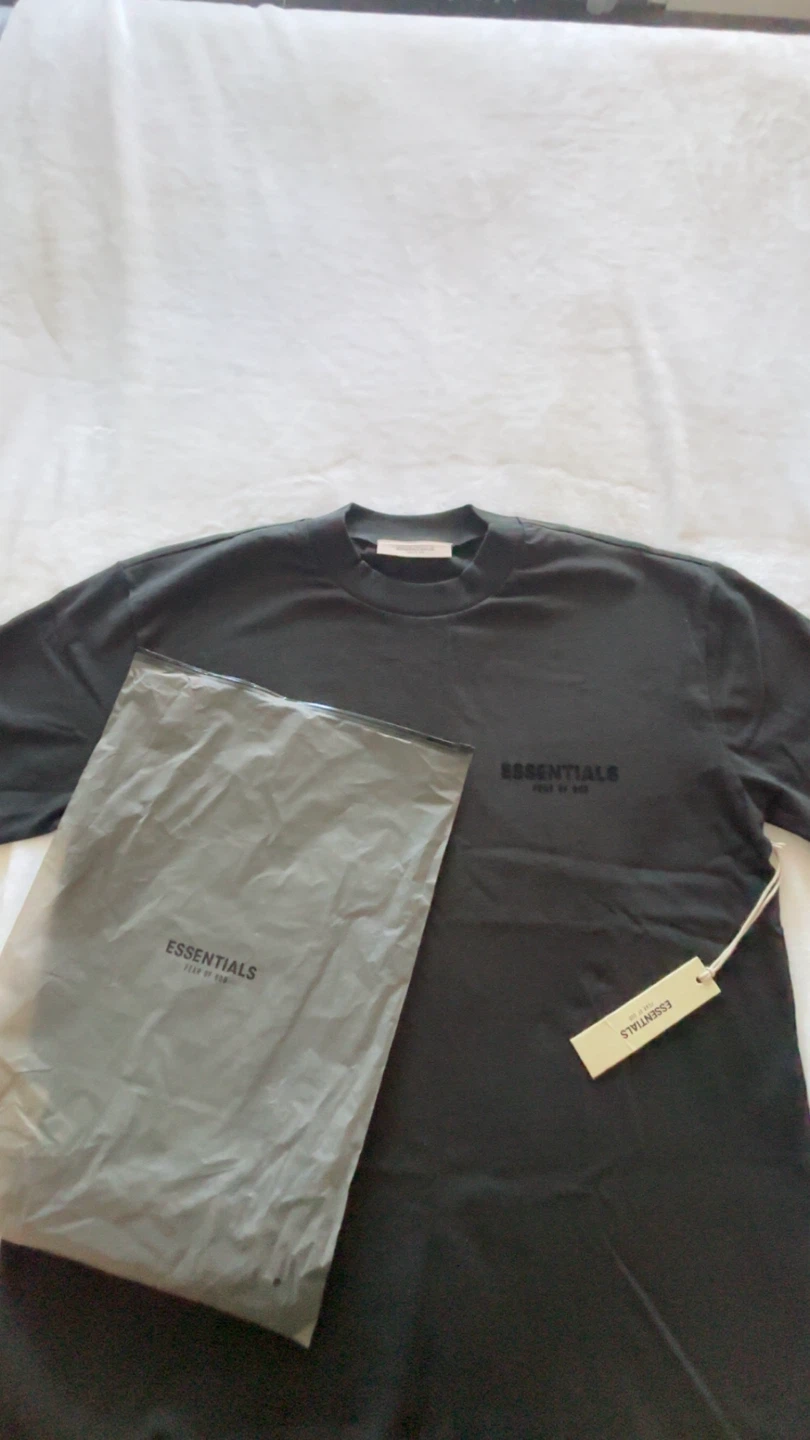 Essentials Fear of God T-Shirt - photo 4