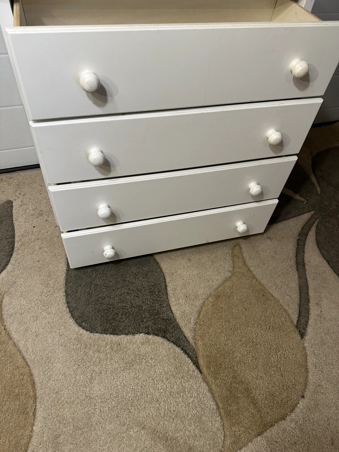 White 4-Drawer Dresser - photo 5