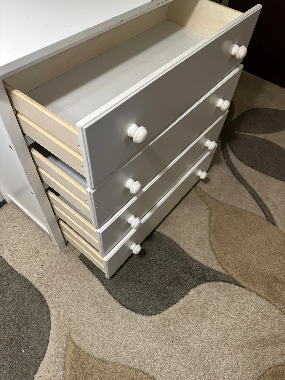 White 4-Drawer Dresser - photo 4