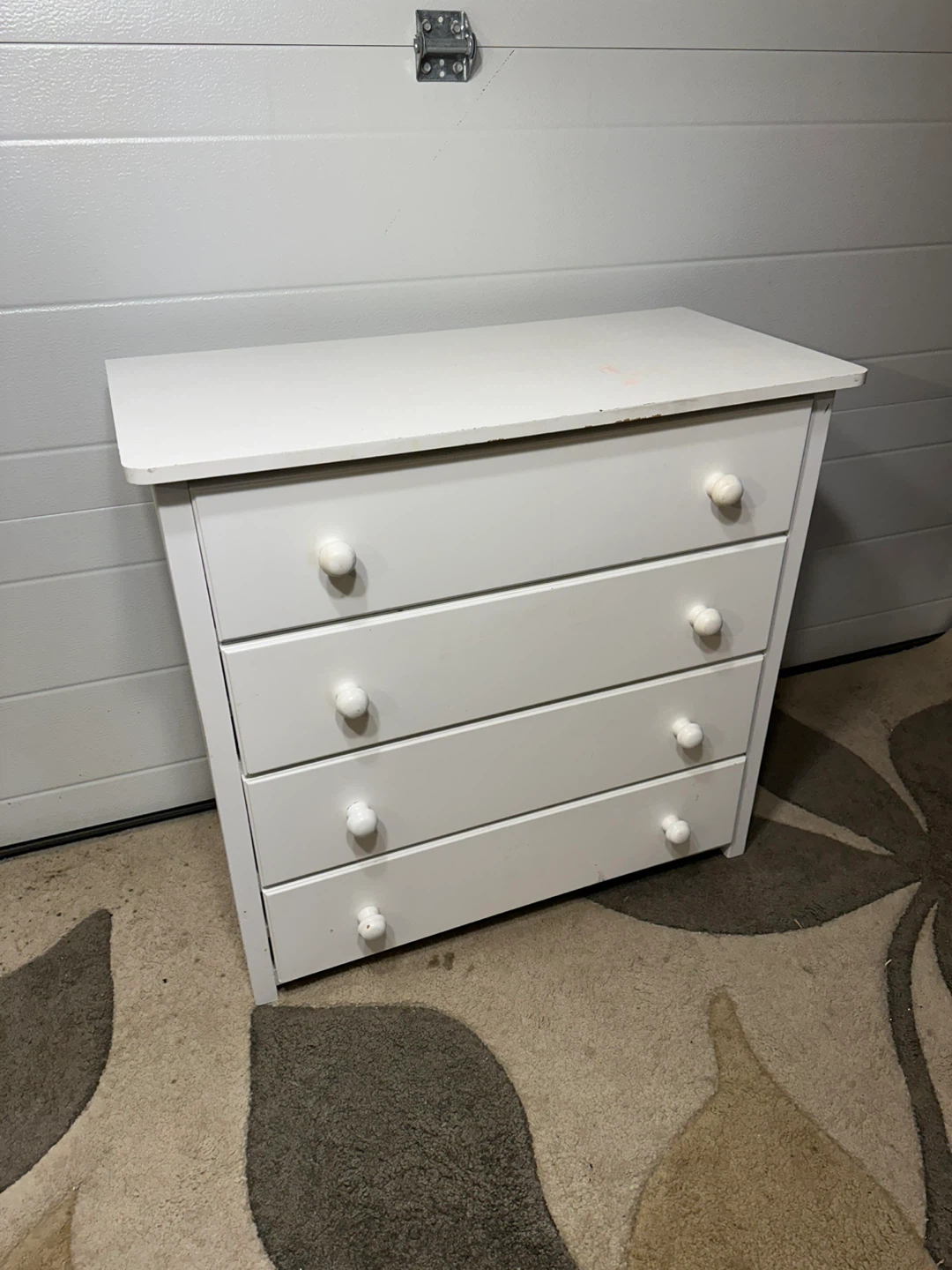 White 4-Drawer Dresser - photo 2