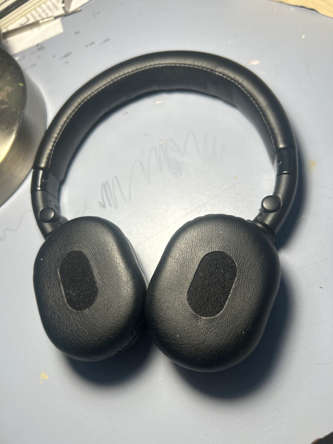 Sony Noise Cancelling Headphones - photo 2
