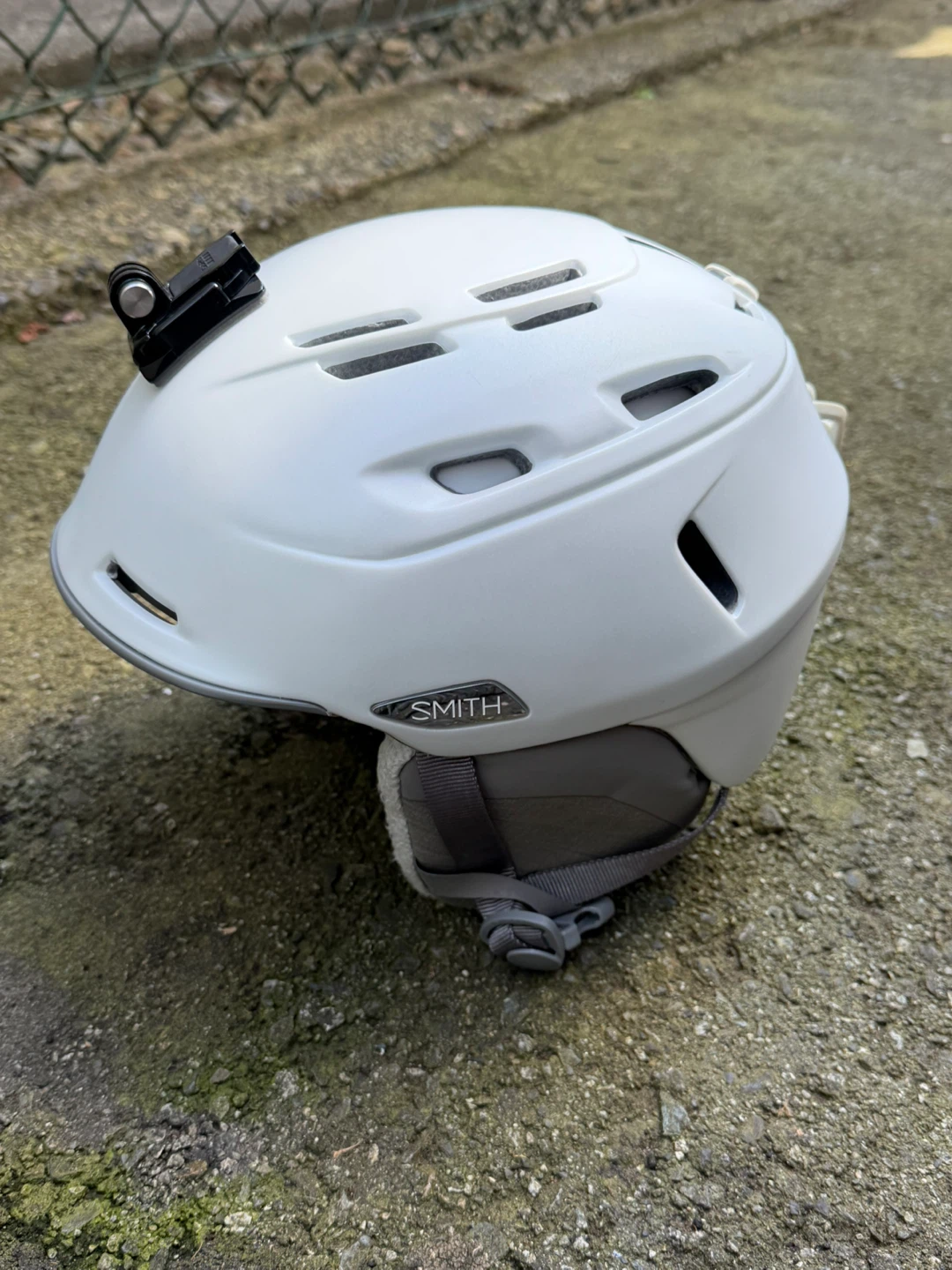 Smith Compass White Ski/Snowboard Helmet small size adult