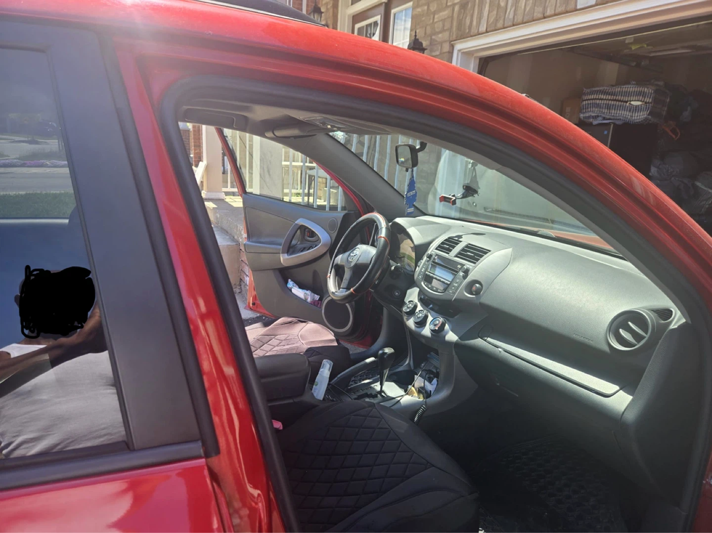 Red Toyota RAV4 AWD - photo 5