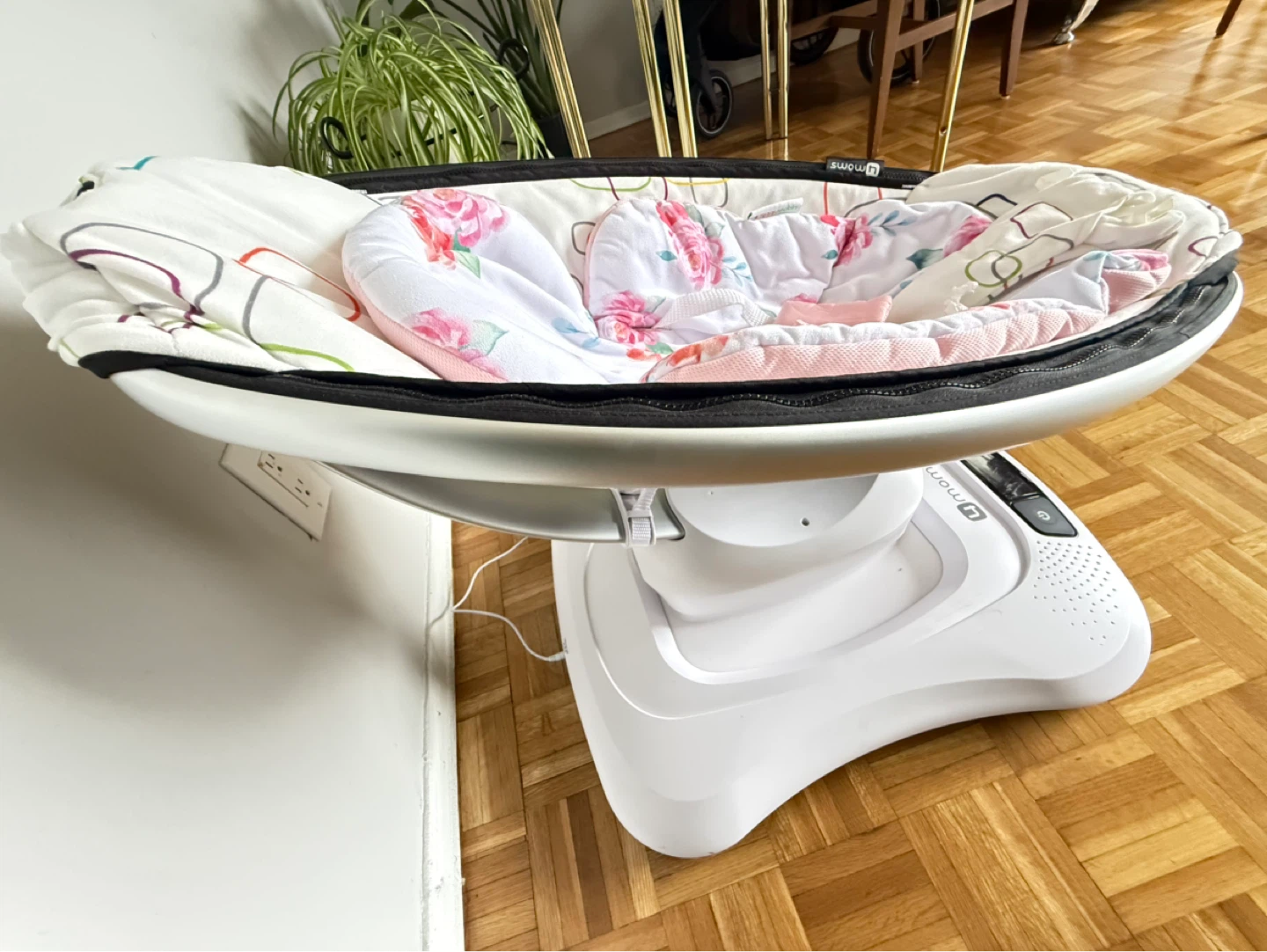 4moms MamaRoo Baby Swing