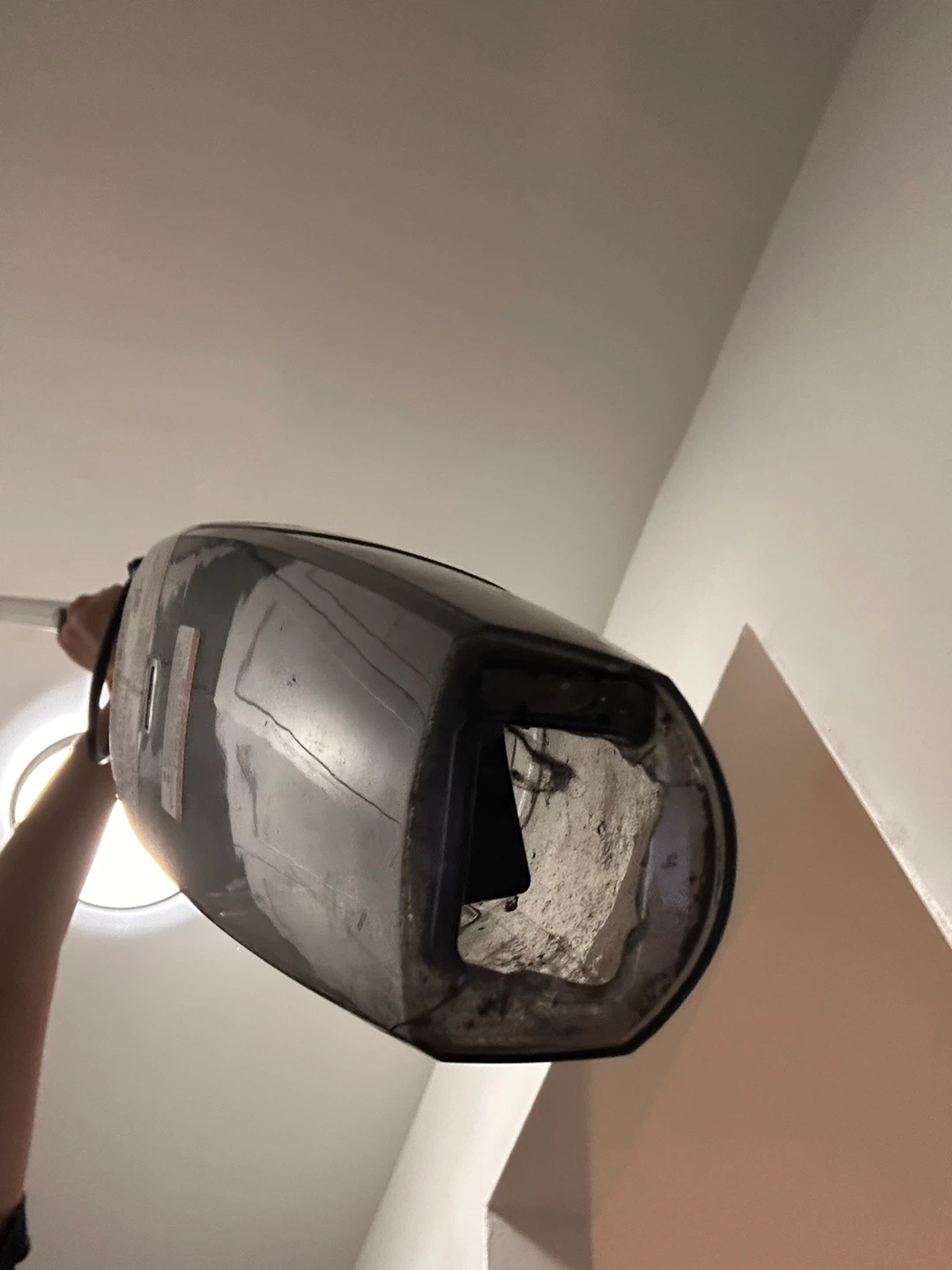 Eureka Handheld Vacuum - photo 3