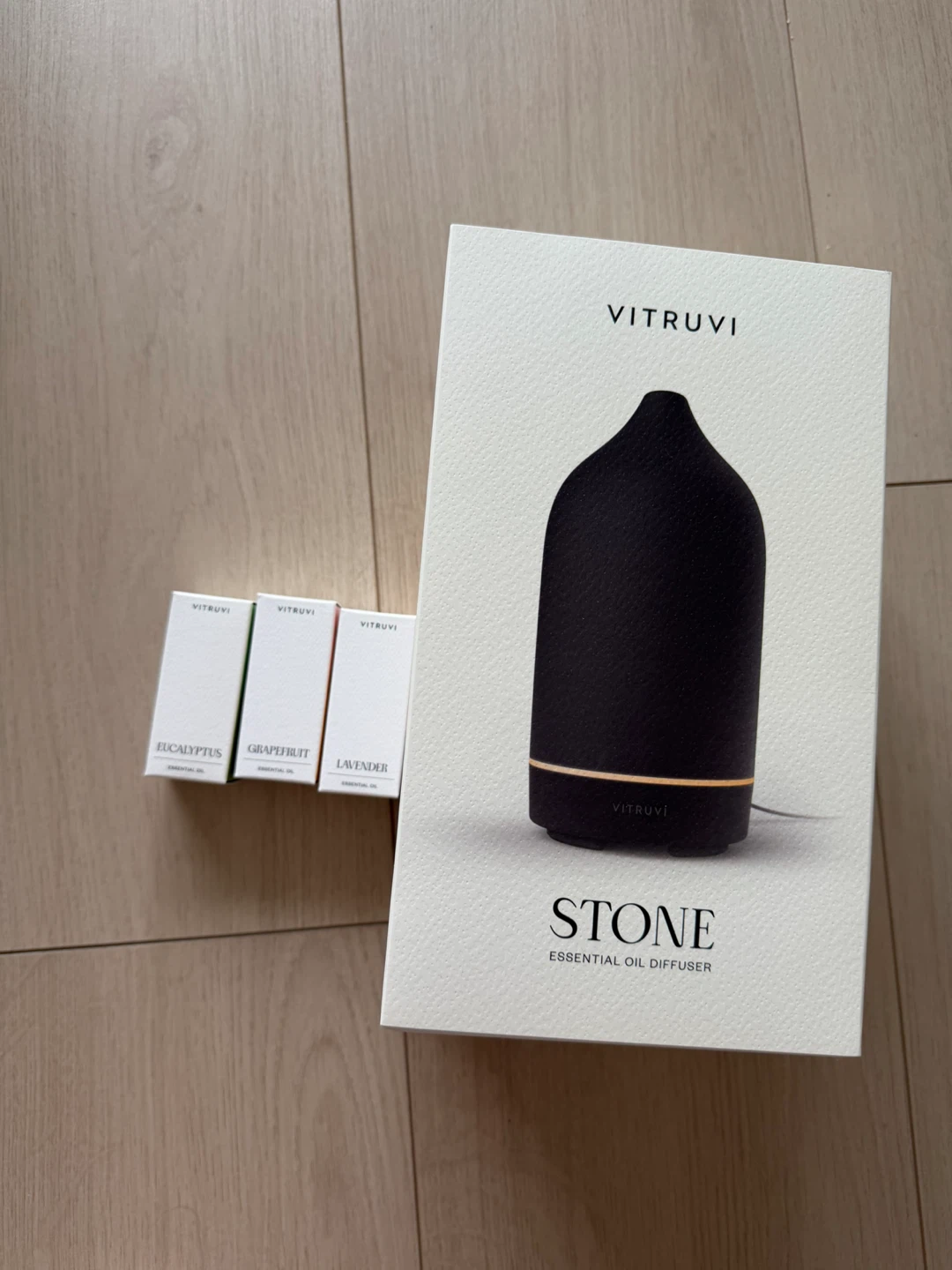 Vitruvi Stone Essential Oil Diffuser Set