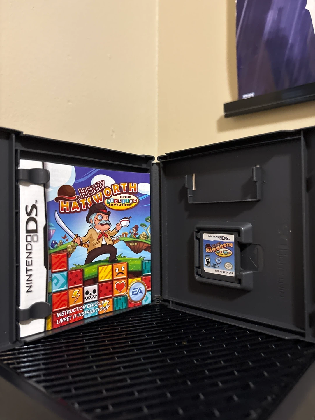 Henry Hatsworth in the Puzzling Adventure Nintendo DS - photo 2