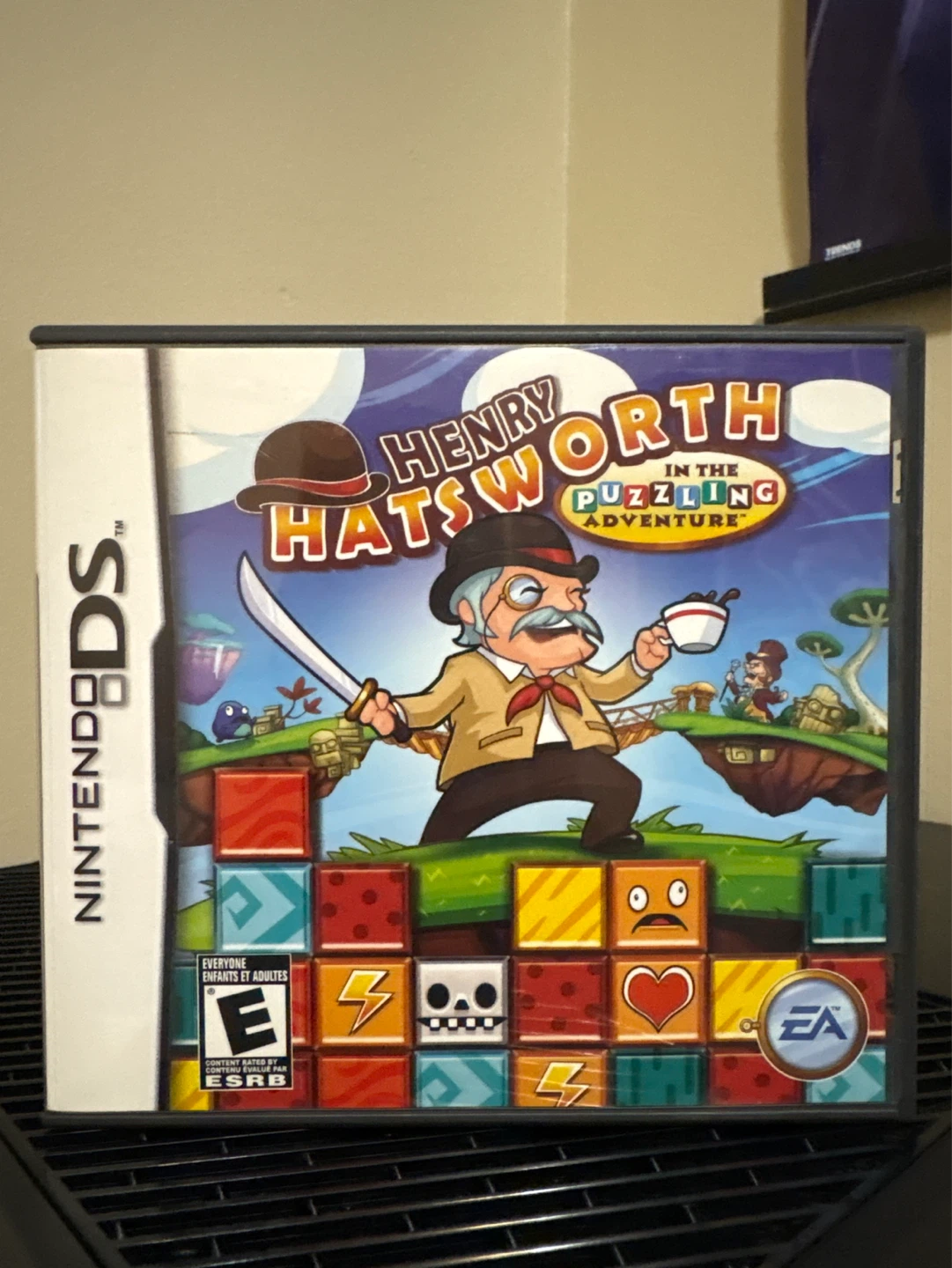 Henry Hatsworth in the Puzzling Adventure Nintendo DS
