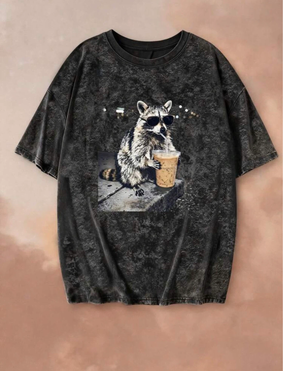 New woman’s t-shirt raccoon print - photo 4