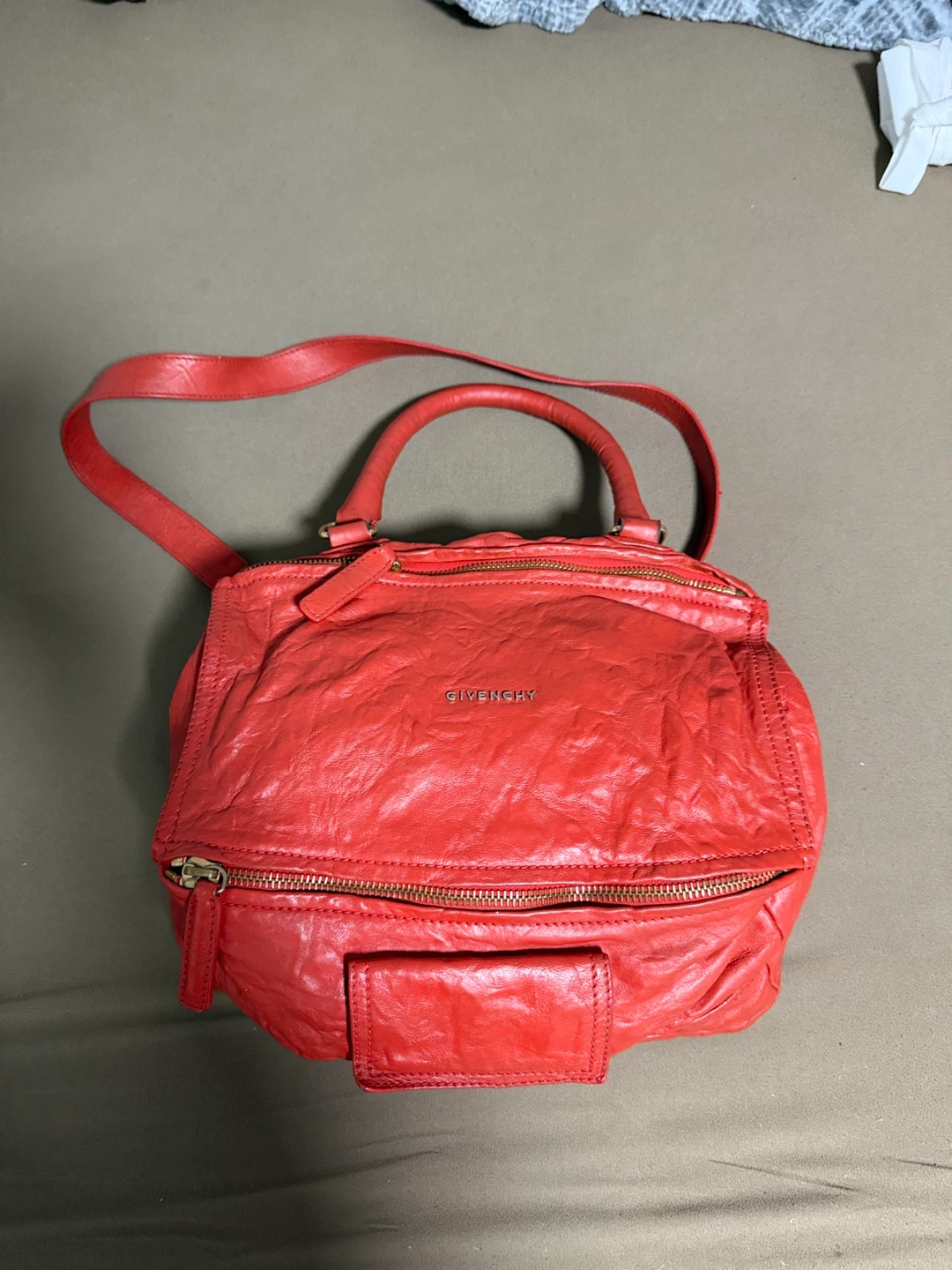 Givenchy Red Leather Antigona Bag - photo 2