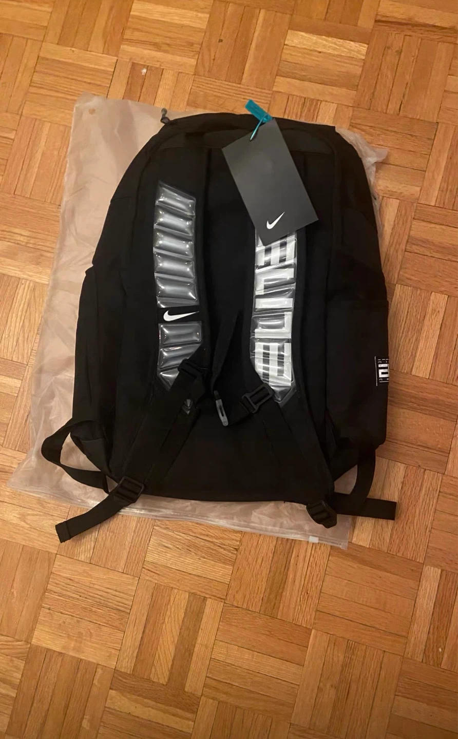 Nike Elite Backpack price is negotiable - photo 4