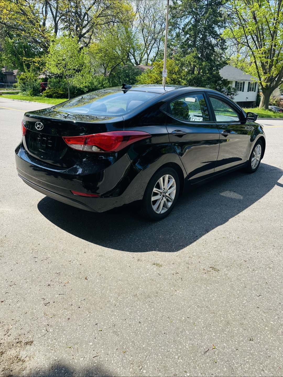 Black Hyundai Elantra Sedan - photo 4
