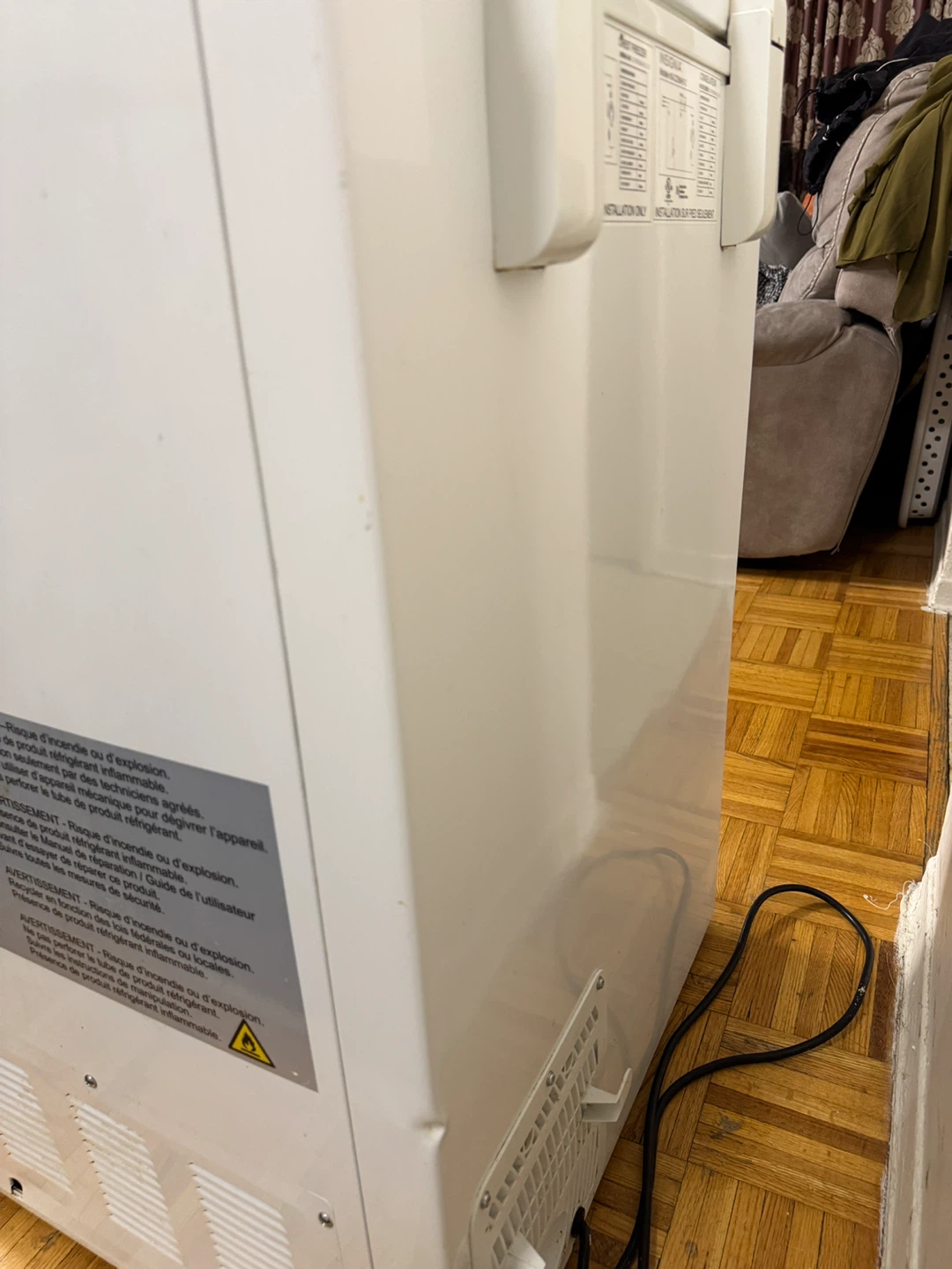 Insignia Chest Freezer - photo 4