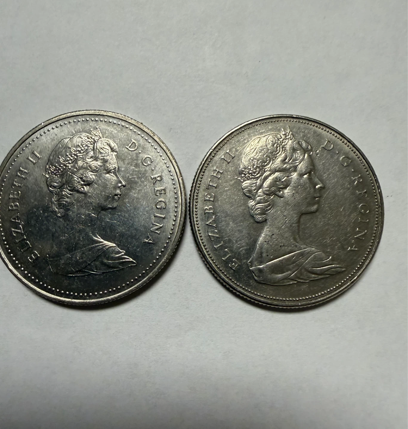 Two Canadian Dollar Coins - 1972 & 1985 - photo 2