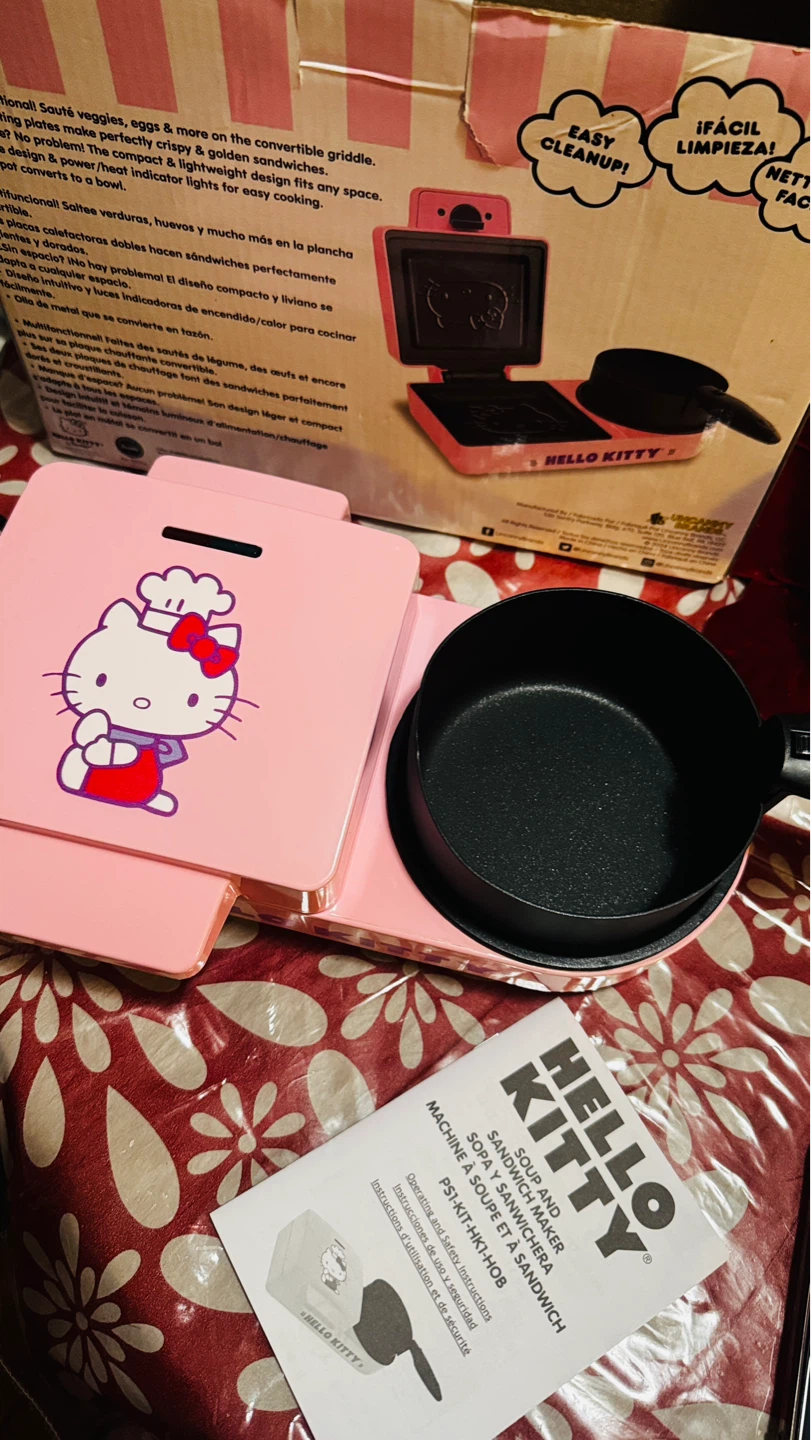 Hello Kitty Soup and Sandwich Maker - photo 3