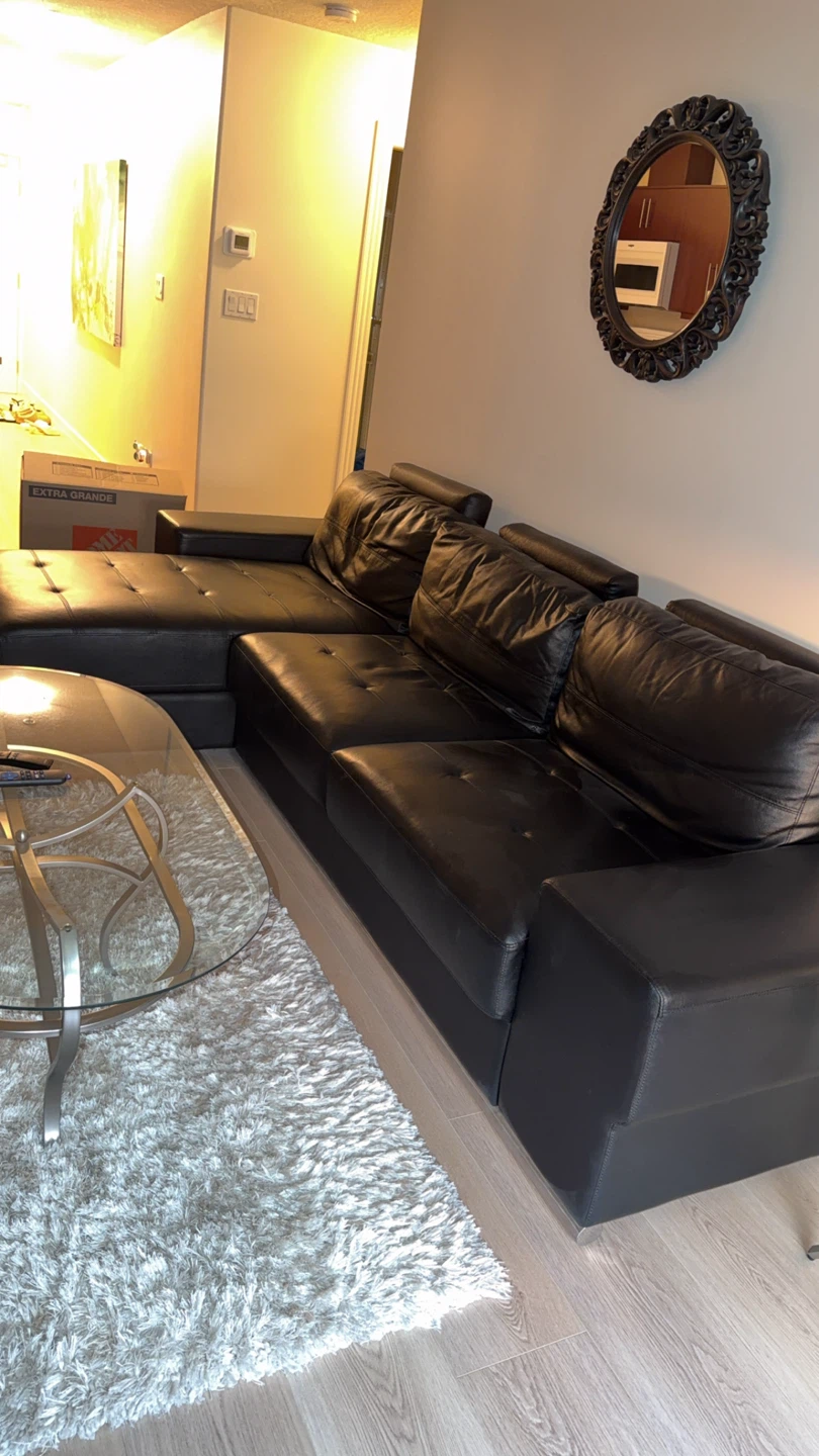 Black Leather Sectional Sofa - photo 2