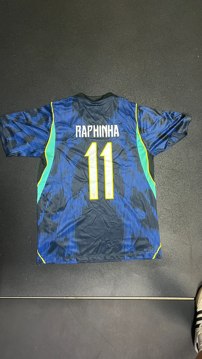World Cup Brazil Raphinha #11 Soccer Jersey Mens M - photo 2