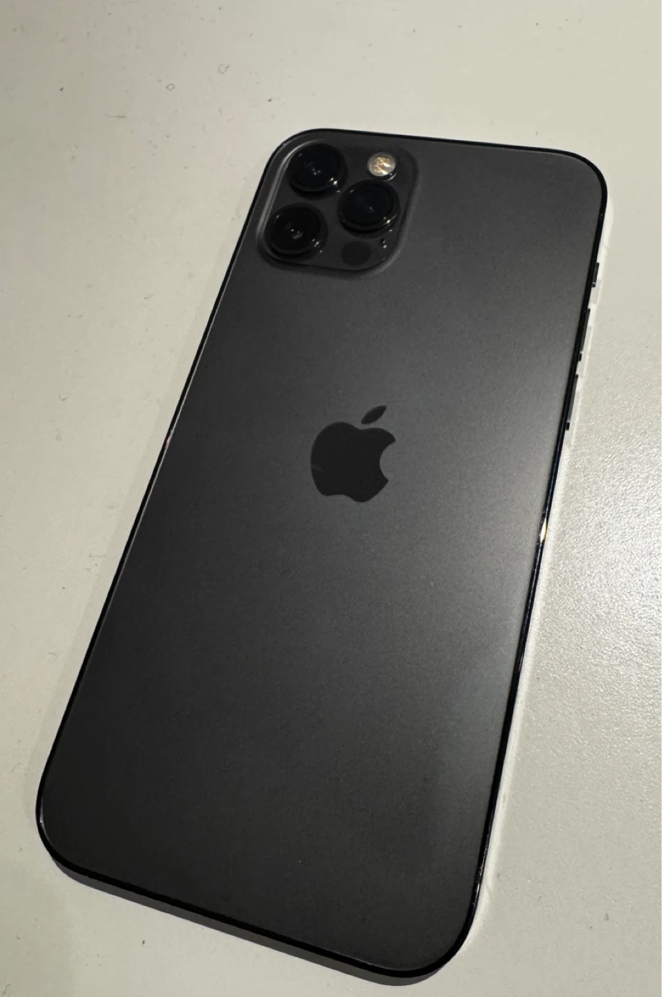 iPhone 12 Pro - 128GB - photo 2