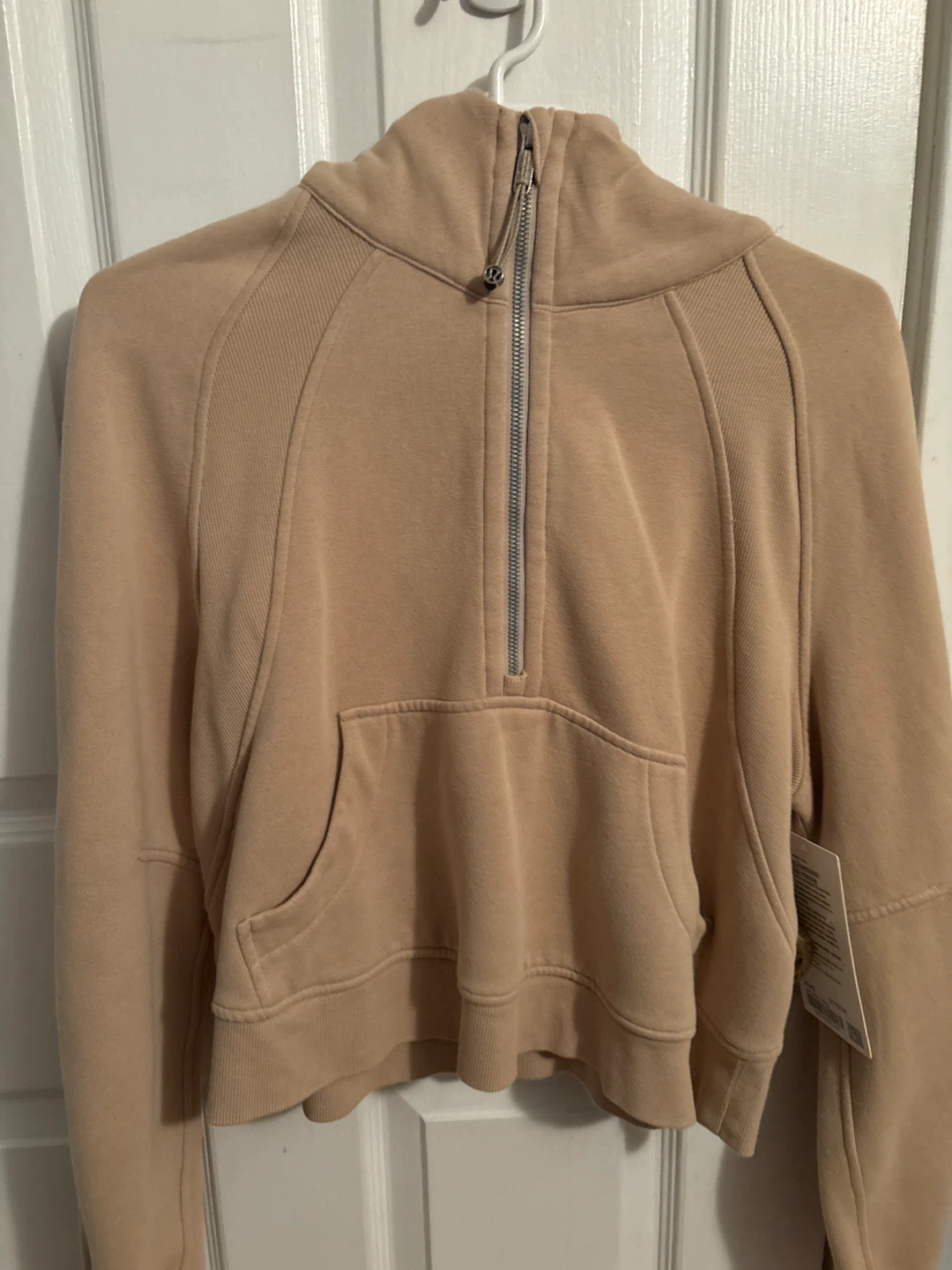Lululemon Mojave tan scuba size Xs/s tags on similar to trench